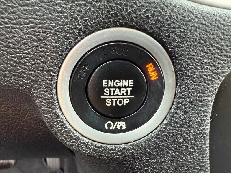 Dodge Charger Vehicle Image 15