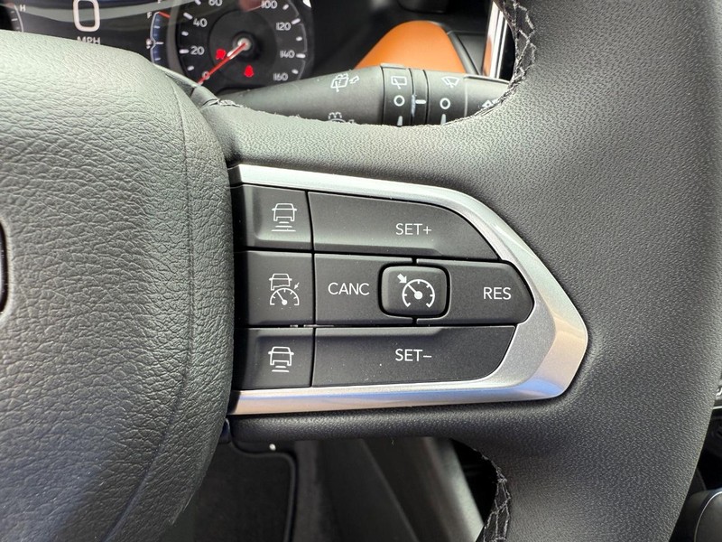 Jeep Compass Vehicle Image 08