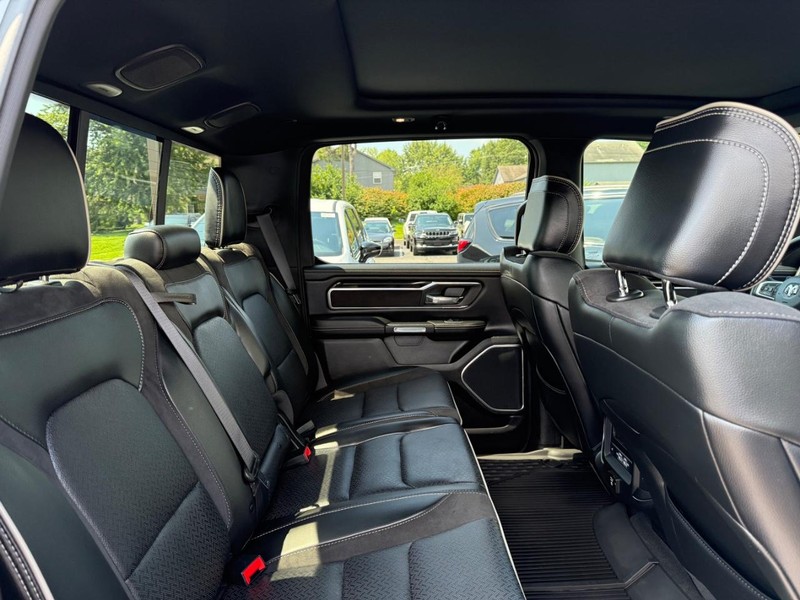 Ram 1500 Vehicle Image 10