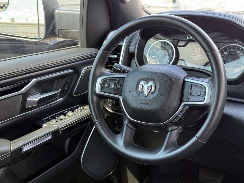 Ram 1500 Vehicle Image 12