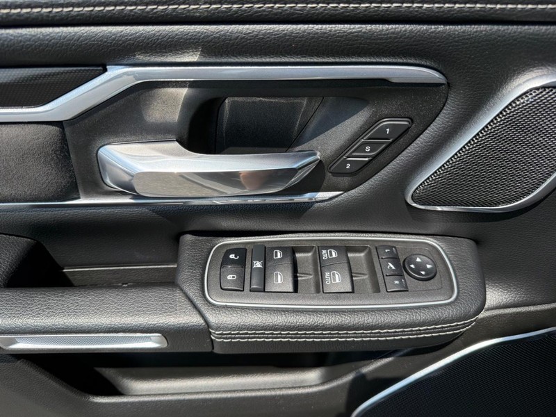 Ram 1500 Vehicle Image 23