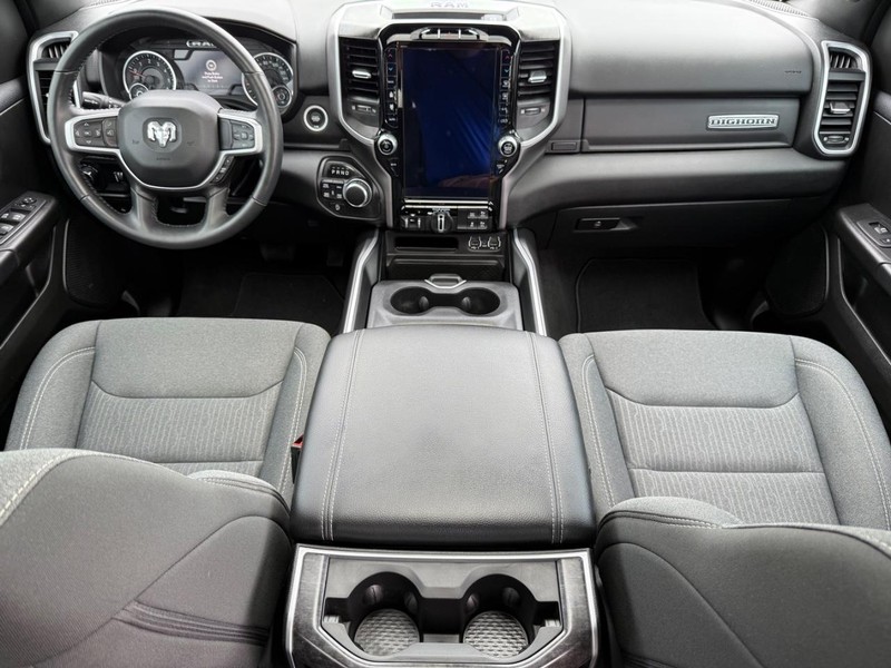 Ram 1500 Vehicle Image 12