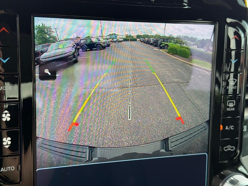 Ram 1500 Vehicle Image 18