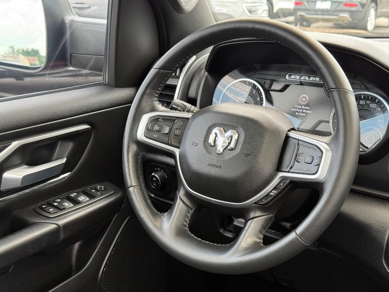 Ram 1500 Vehicle Image 13
