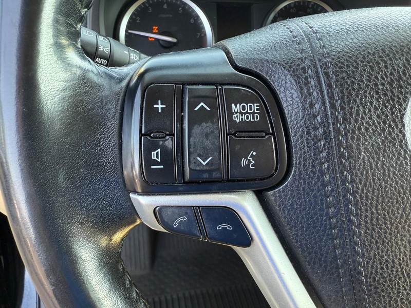 Toyota Highlander Vehicle Image 15