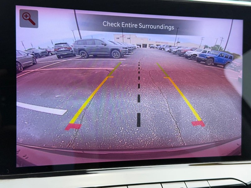Jeep Compass Vehicle Image 19