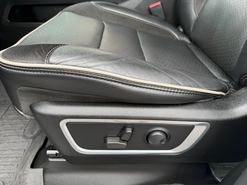 Ram 1500 Vehicle Image 25