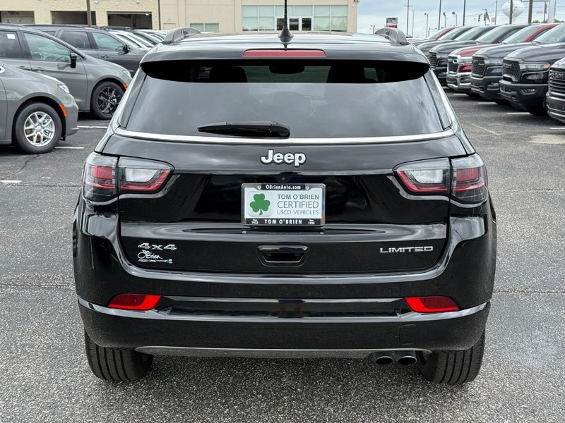Jeep Compass Vehicle Image 04