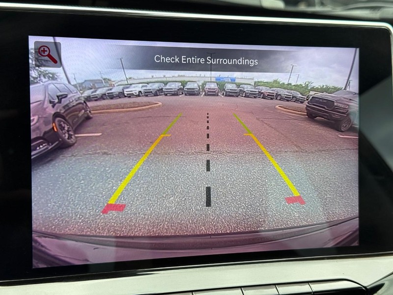Jeep Compass Vehicle Image 19