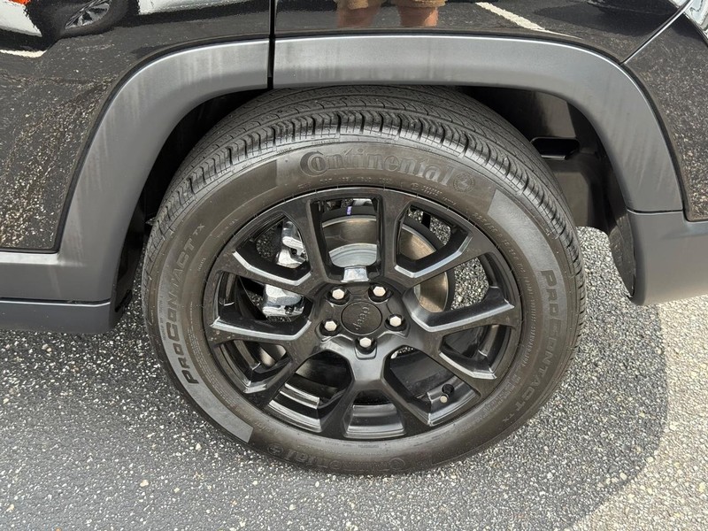 Jeep Compass Vehicle Image 06