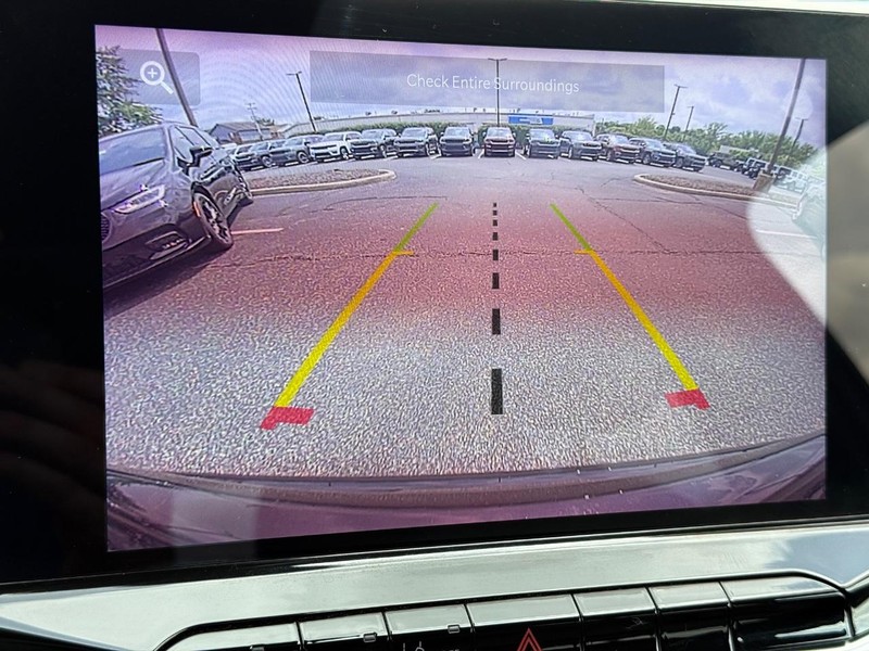 Jeep Compass Vehicle Image 18