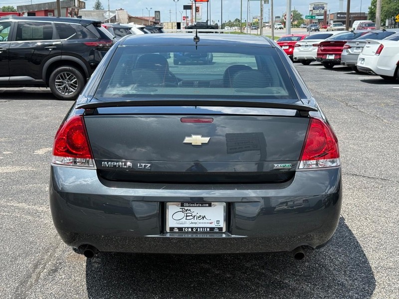 Chevrolet Impala Vehicle Image 04