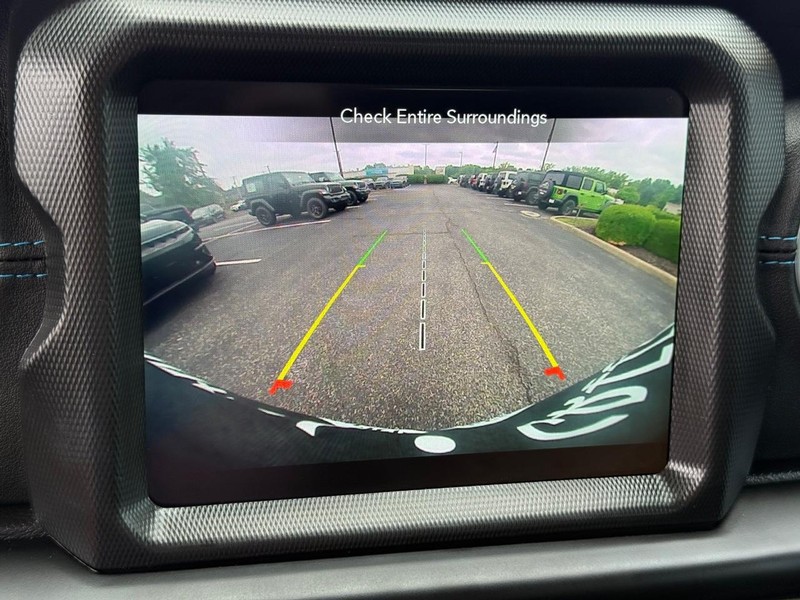 Jeep Wrangler 4xe Vehicle Image 18