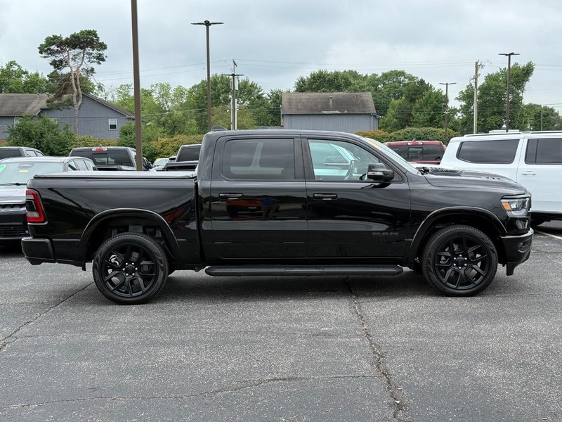 Ram 1500 Vehicle Image 02