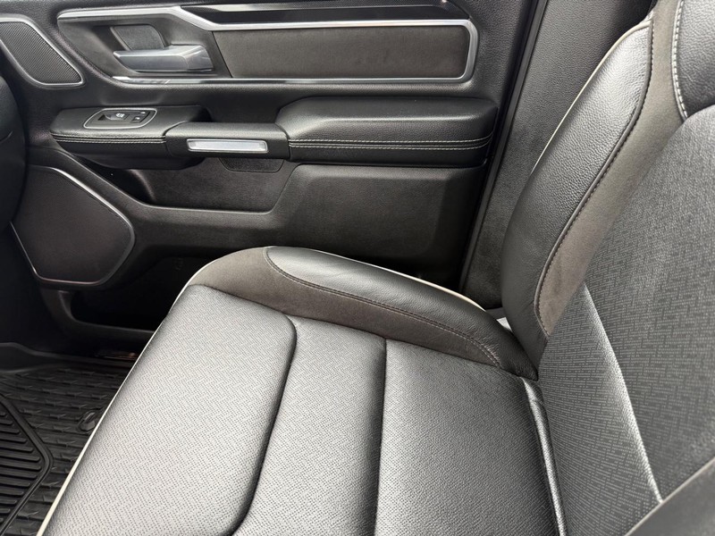 Ram 1500 Vehicle Image 22