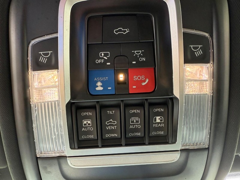 Ram 1500 Vehicle Image 23