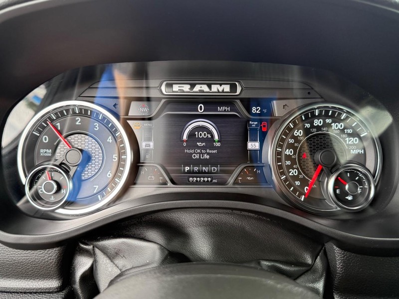 Ram 1500 Vehicle Image 24