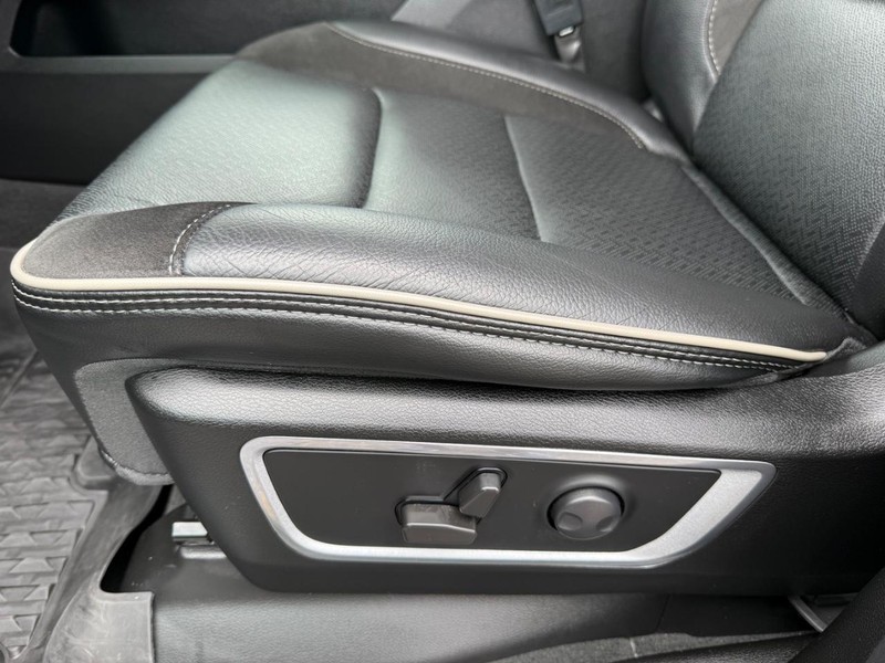 Ram 1500 Vehicle Image 27
