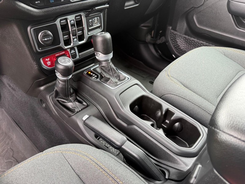 Jeep Wrangler 4xe Vehicle Image 20