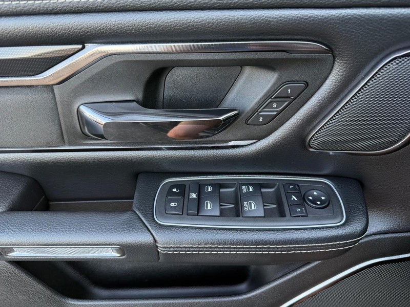 Ram 1500 Vehicle Image 22