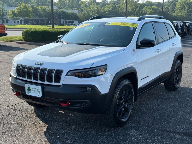 Jeep Cherokee Vehicle Image 09