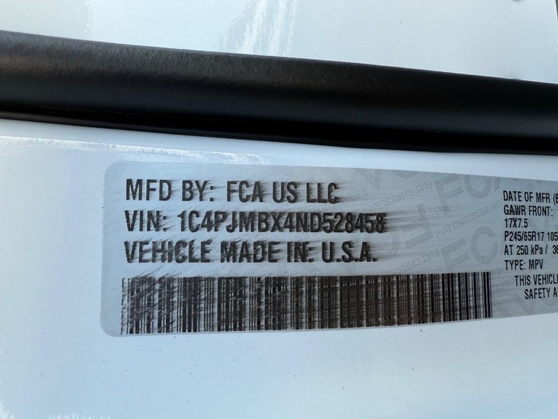 Jeep Cherokee Vehicle Image 27