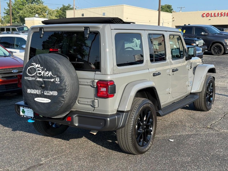 Jeep Wrangler 4xe Vehicle Image 03