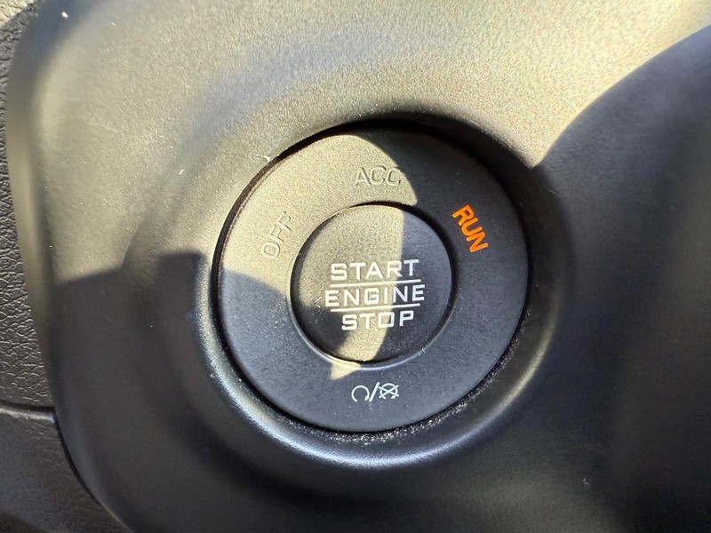 Jeep Wrangler 4xe Vehicle Image 16
