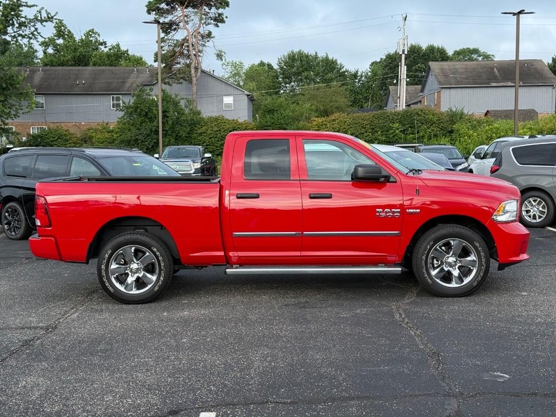 Ram 1500 Vehicle Image 02