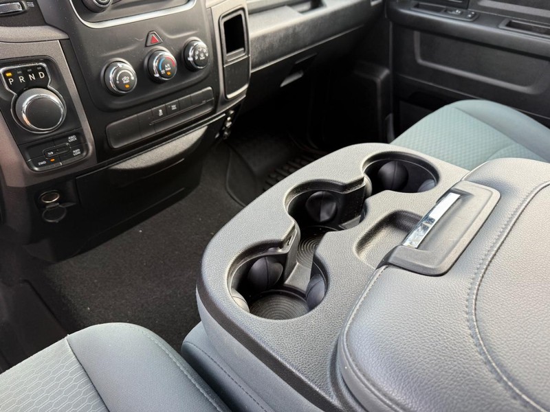 Ram 1500 Vehicle Image 18