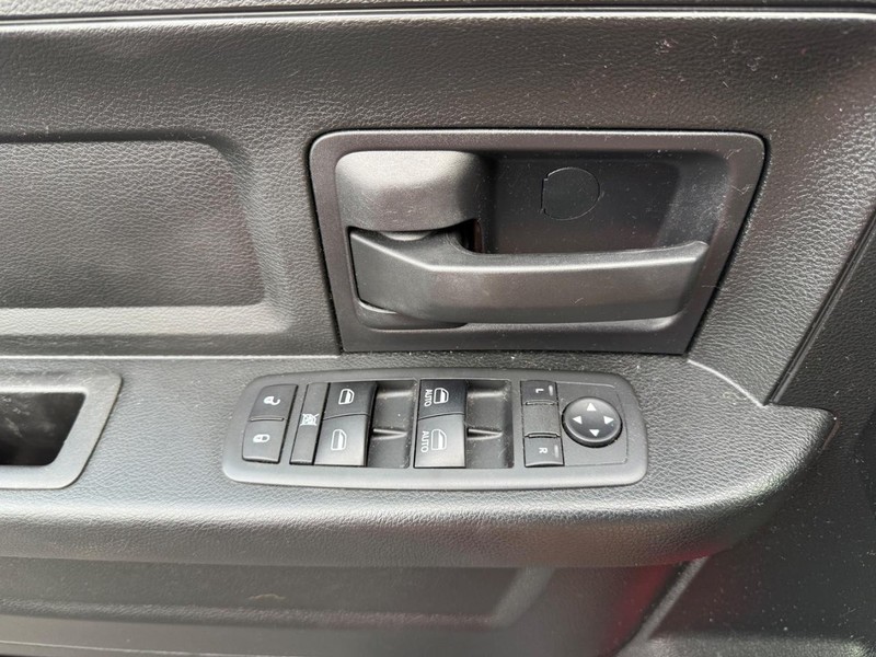 Ram 1500 Vehicle Image 22
