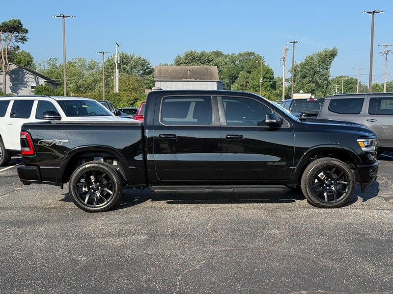 Ram 1500 Vehicle Image 02