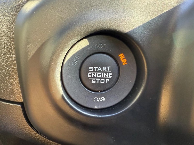 Jeep Wrangler 4xe Vehicle Image 16