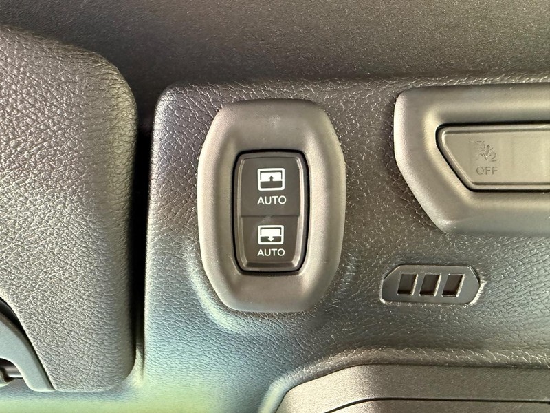 Jeep Wrangler 4xe Vehicle Image 23