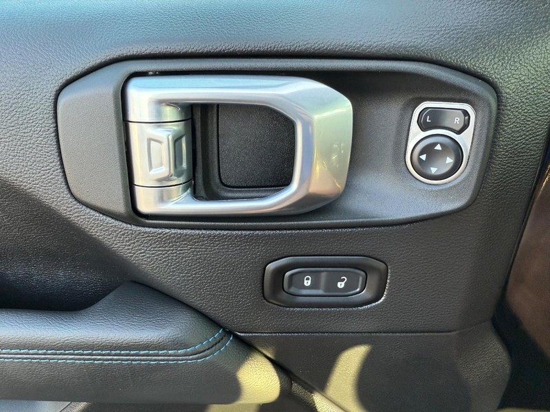 Jeep Wrangler 4xe Vehicle Image 26