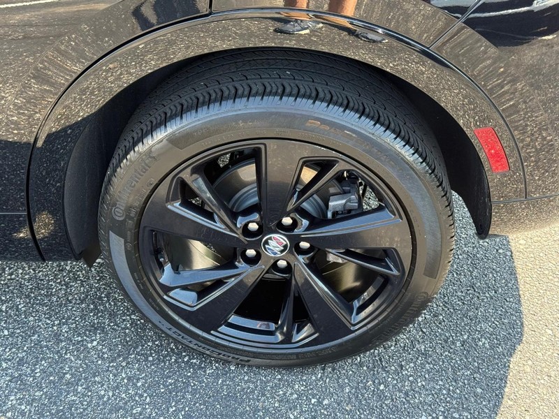 Buick Envision Vehicle Image 06