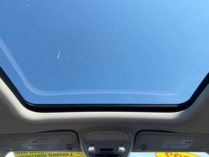 Buick Envision Vehicle Image 12