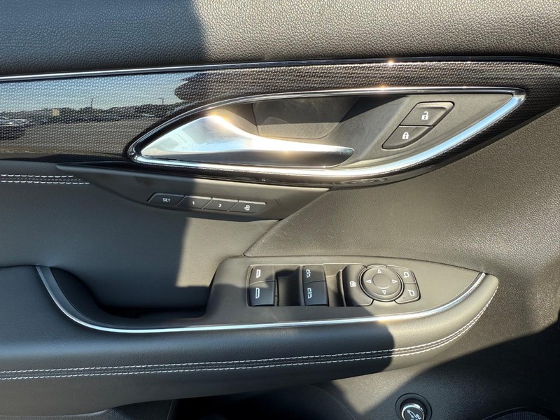 Buick Envision Vehicle Image 26