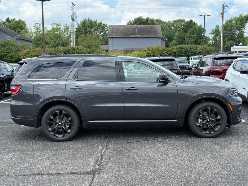 Dodge Durango Vehicle Image 02