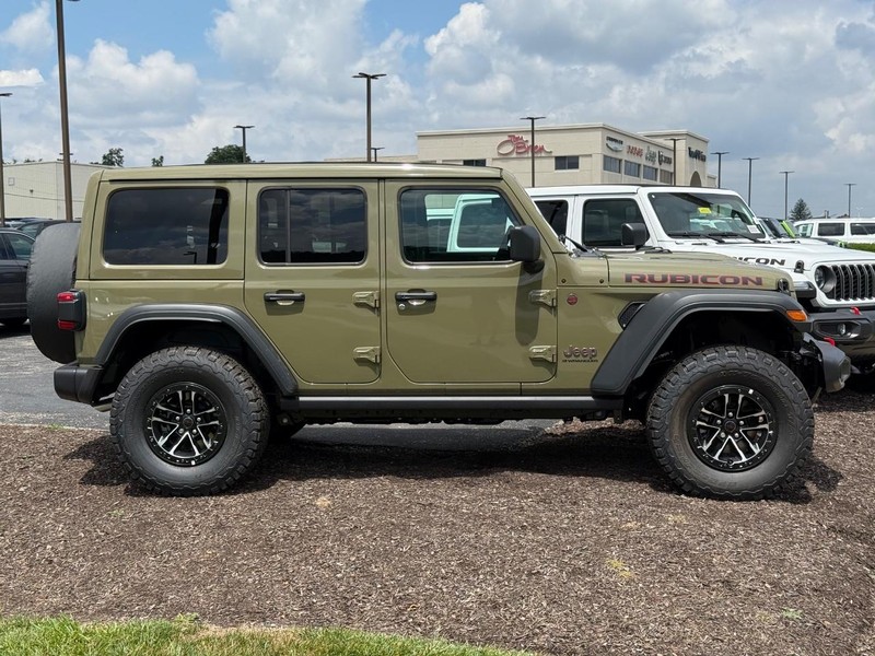 Jeep Wrangler Vehicle Image 02