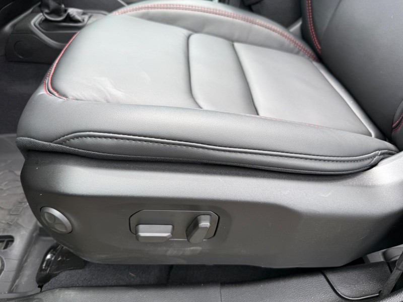 Jeep Wrangler Vehicle Image 20