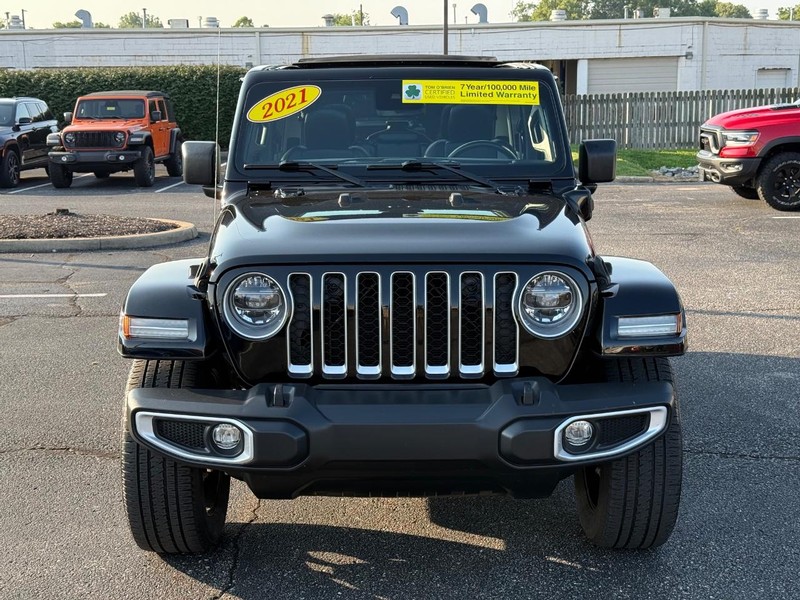Jeep Wrangler 4xe Vehicle Image 09