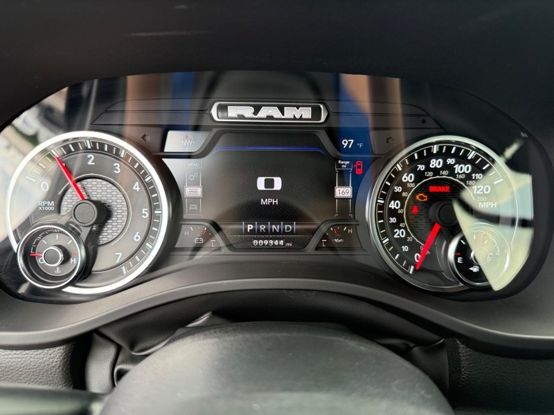 Ram 1500 Vehicle Image 20