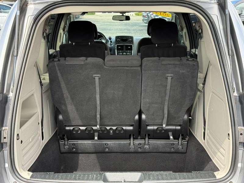 Dodge Grand Caravan Vehicle Image 07