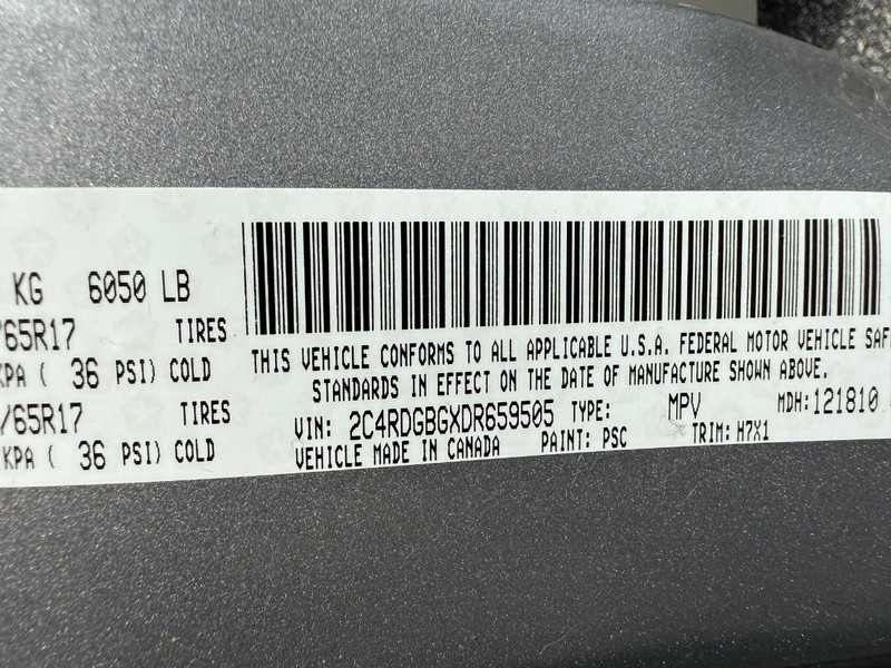 Dodge Grand Caravan Vehicle Image 24