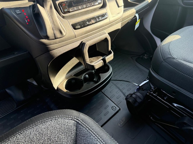 Ram ProMaster Cargo Van Vehicle Image 13
