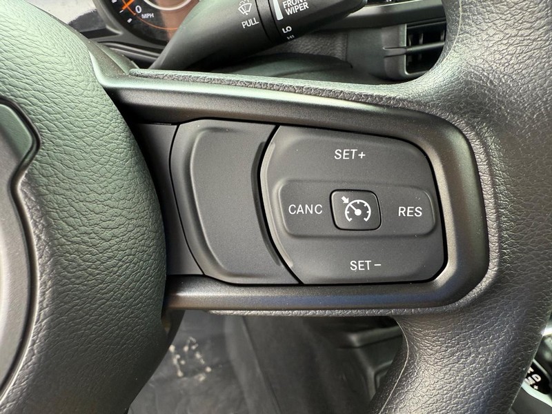 Jeep Wrangler Vehicle Image 08