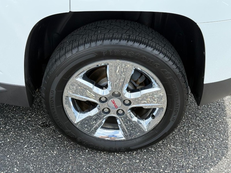 GMC Terrain Vehicle Image 06