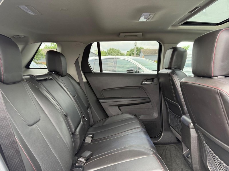 GMC Terrain Vehicle Image 11