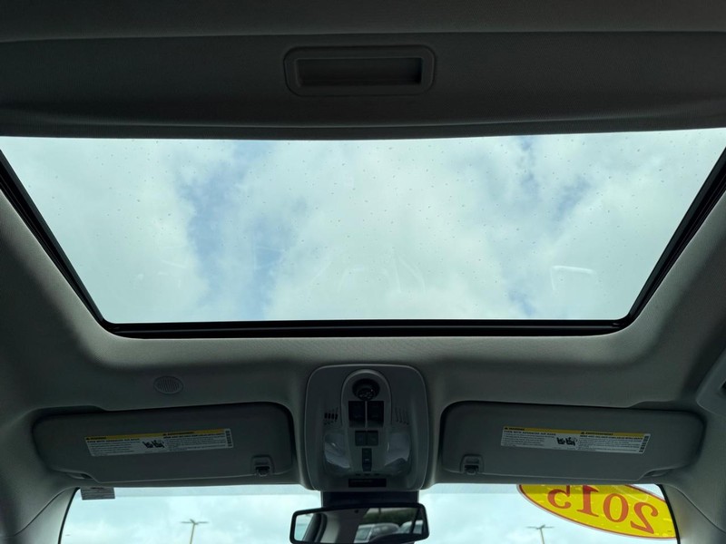 GMC Terrain Vehicle Image 12
